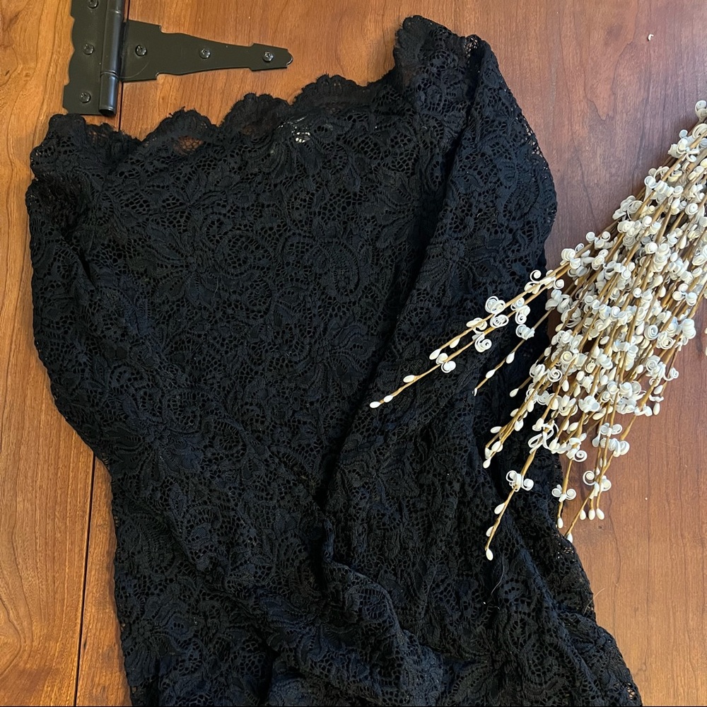 Kimi and Kai Lace maternity top